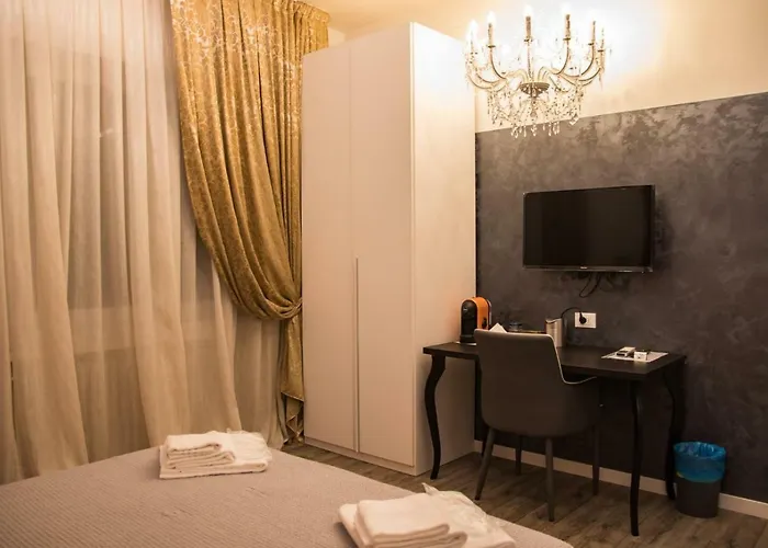 Double A Гостевой дом 4*